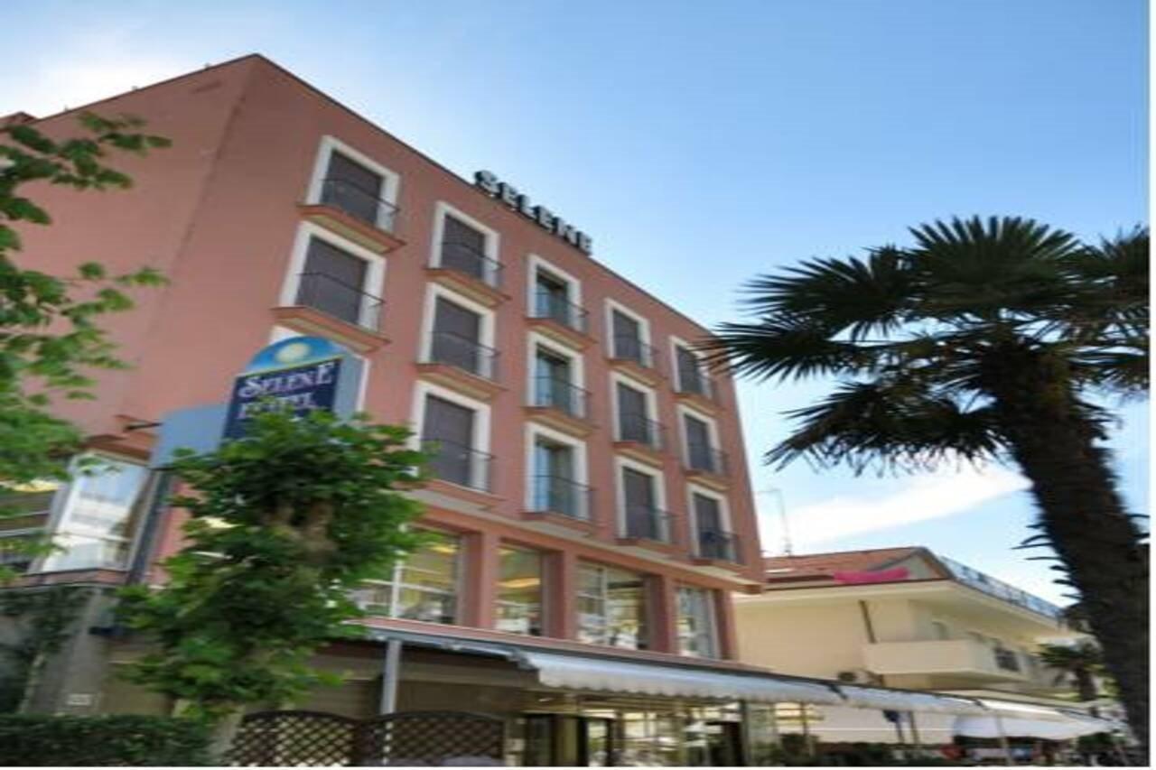 Hotel Selene - Vista Mare Riccione Exterior photo