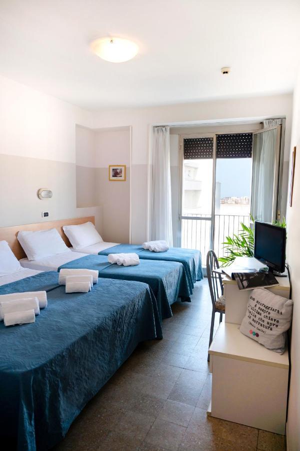 Hotel Selene - Vista Mare Riccione Room photo