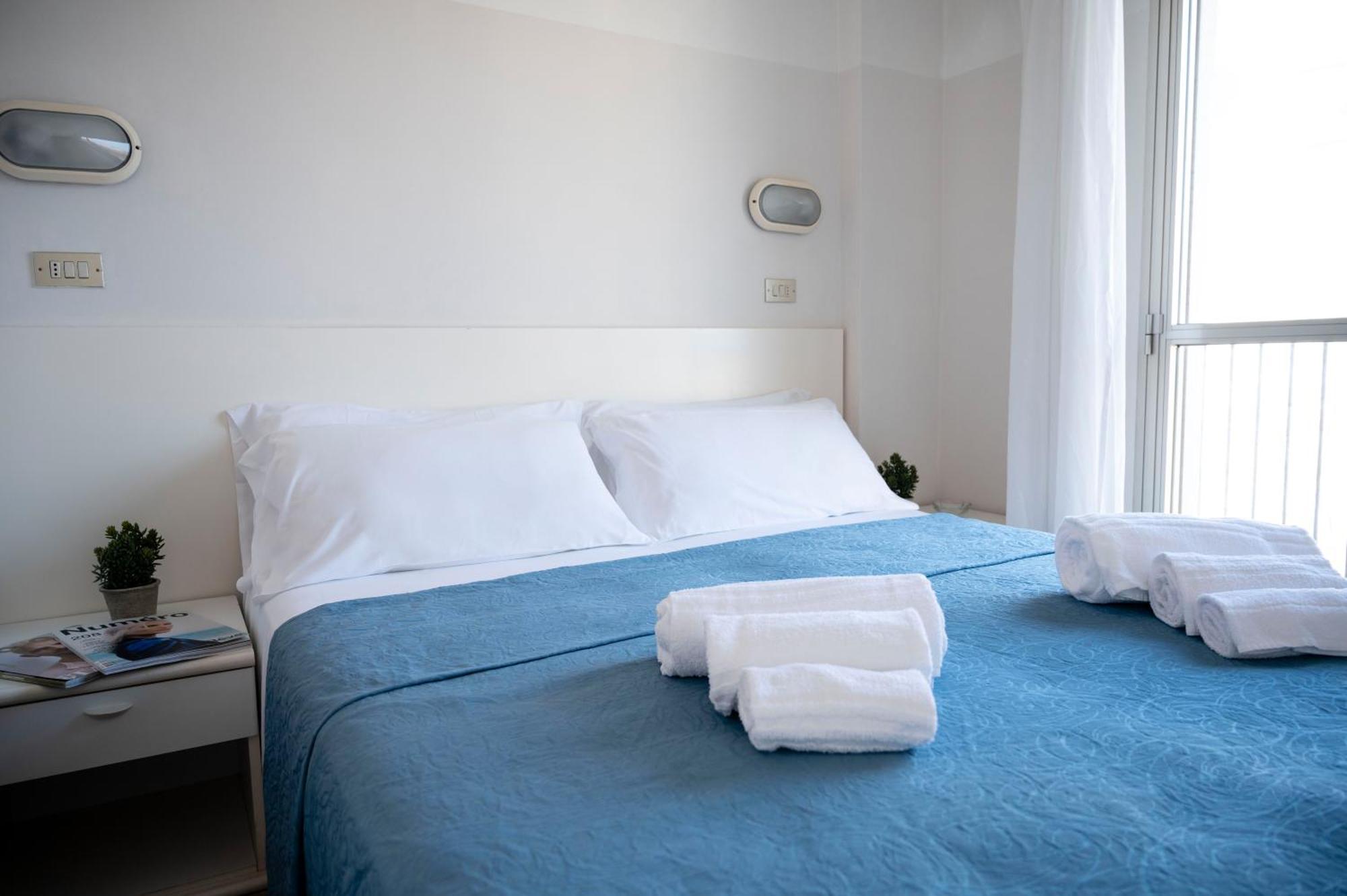 Hotel Selene - Vista Mare Riccione Room photo