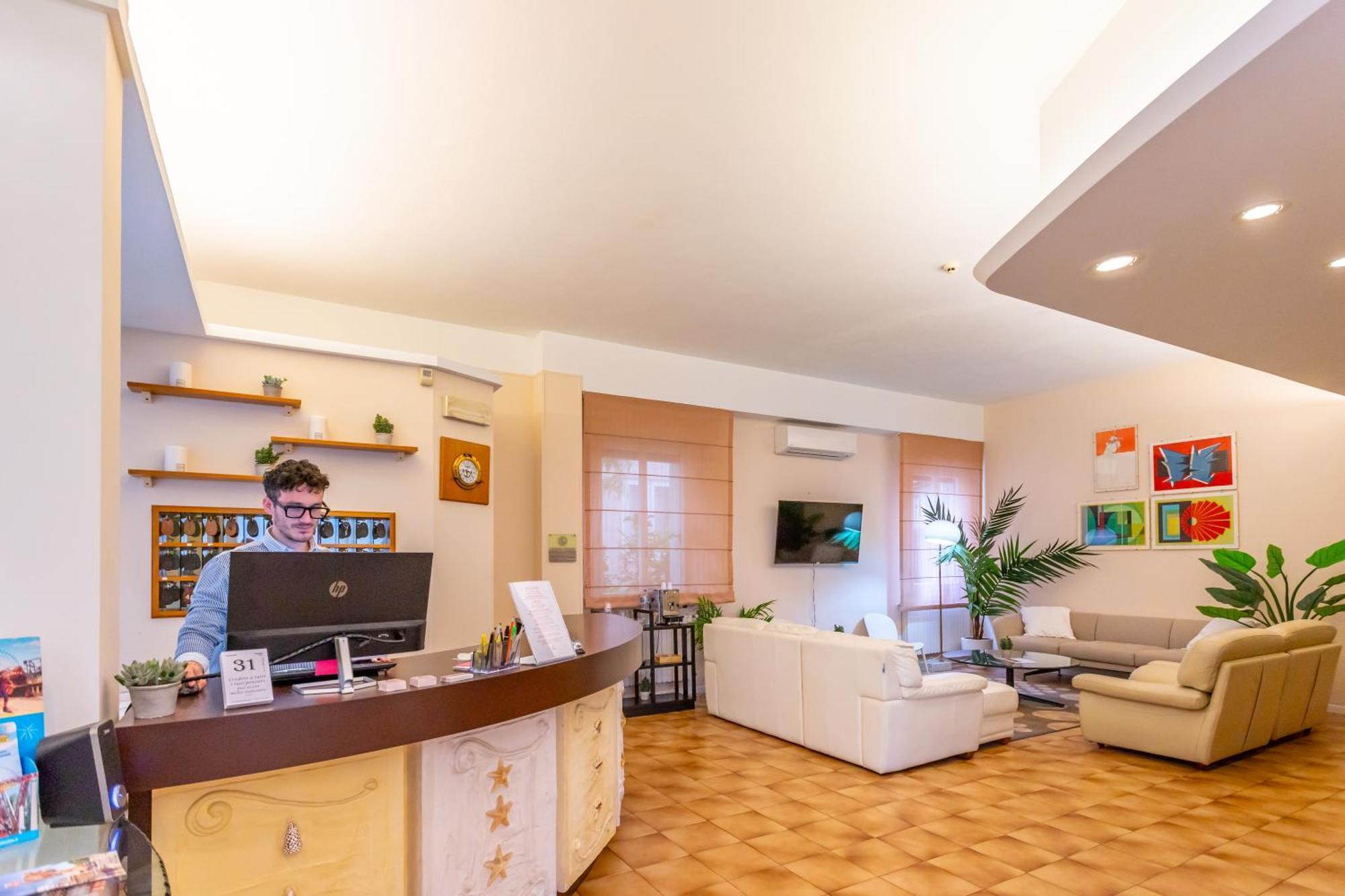 Hotel Selene - Vista Mare Riccione Exterior photo
